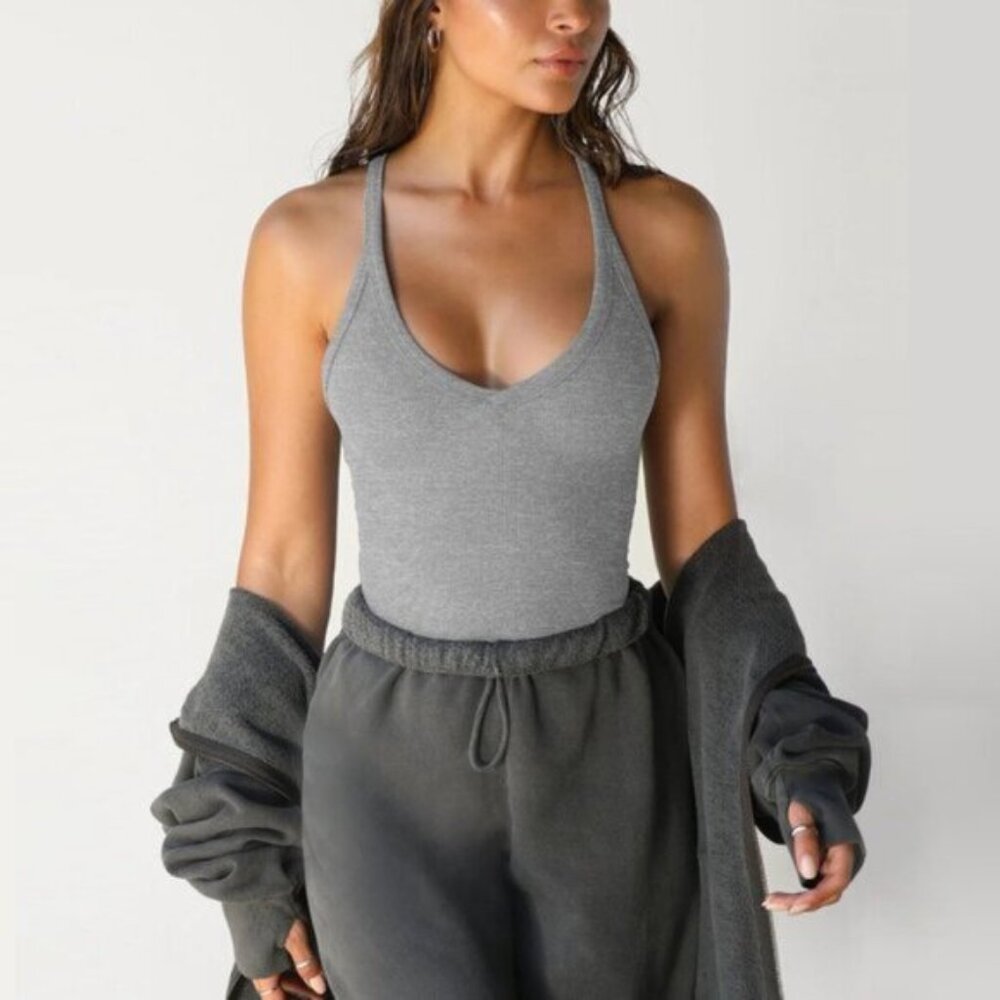 Women's slim fit tops